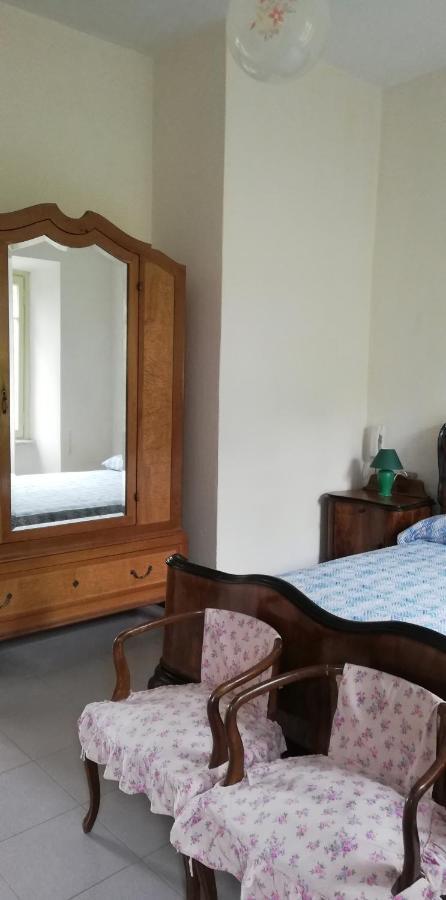 Residenza Santa Valeria Hotel Caglio Buitenkant foto