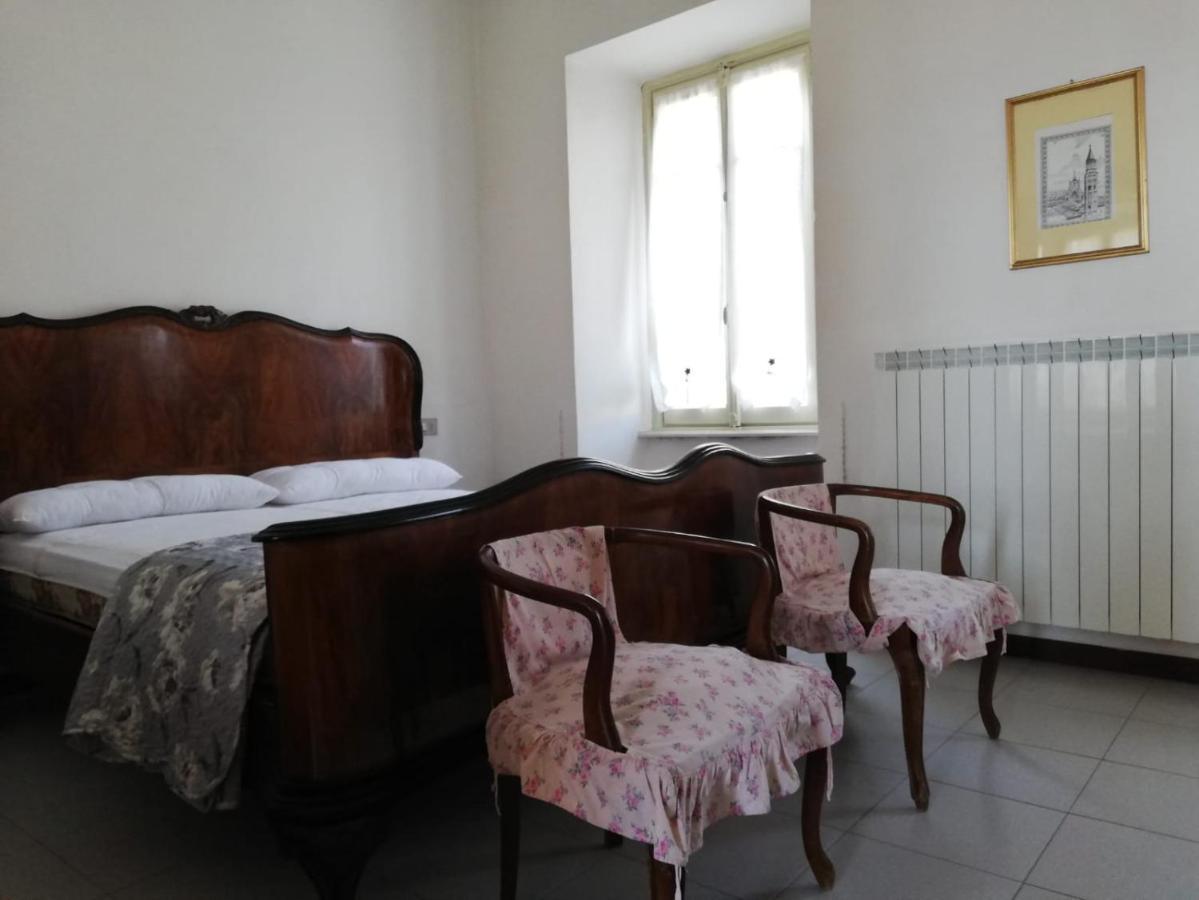 Residenza Santa Valeria Hotel Caglio Buitenkant foto