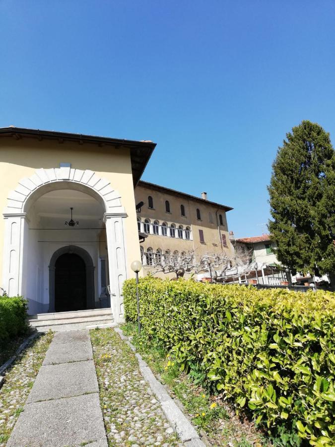 Residenza Santa Valeria Hotel Caglio Buitenkant foto