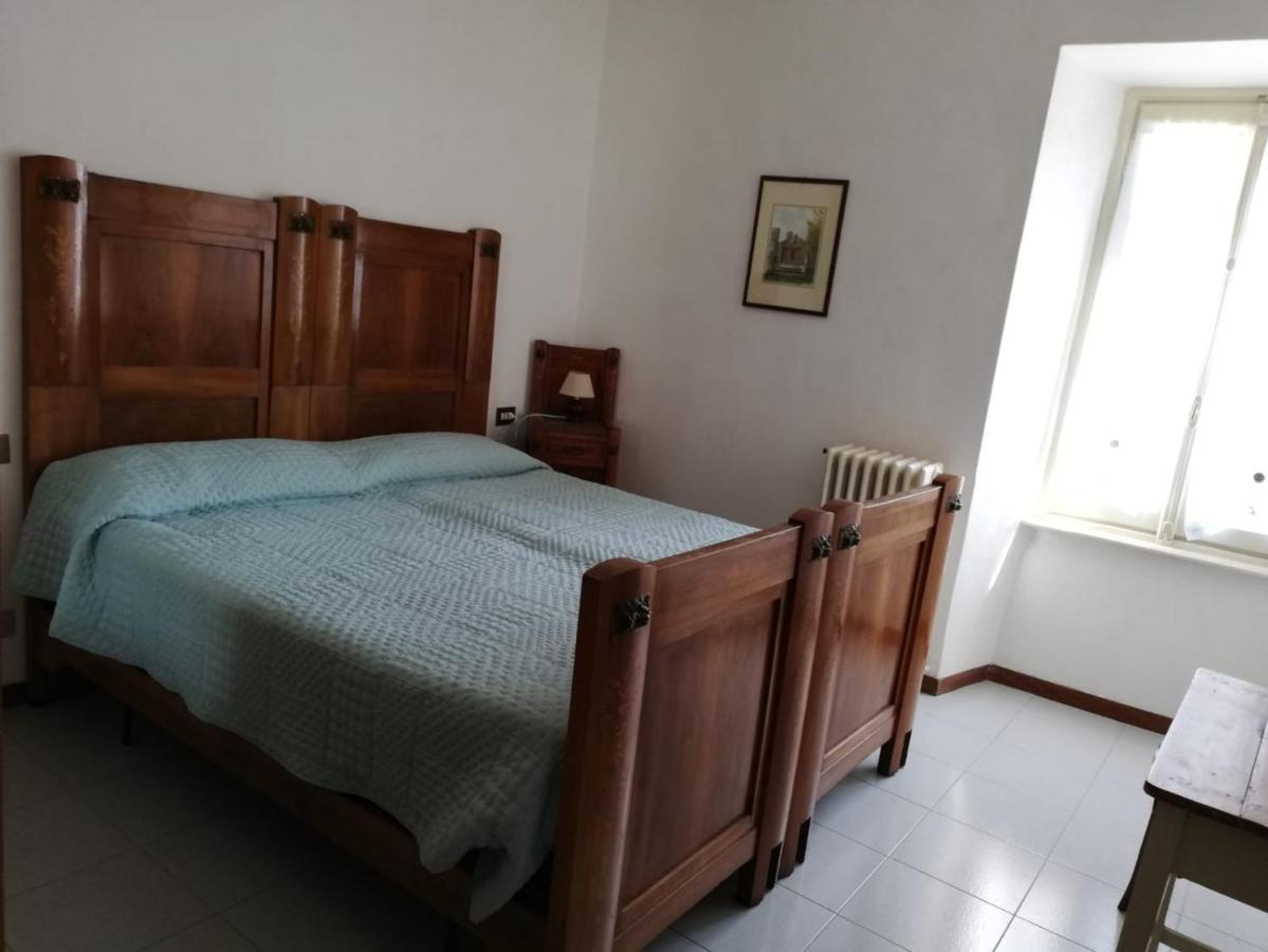 Residenza Santa Valeria Hotel Caglio Buitenkant foto